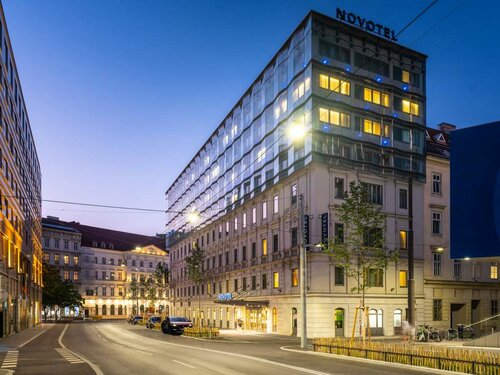 Novotel Wien City, Забронировать Отель Отели Вены 4 звезды, рядом с Нестройплац, 4*