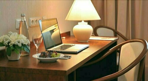 CityHotel Dormagen, Забронировать Отель Отели в центре Дормаген с завтраком, отели в центре Дормаген с завтраком