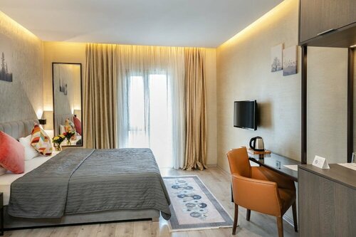 Orya Hotel, Забронировать Отель Шишли Стамбул, рядом с Станция метро Sisli