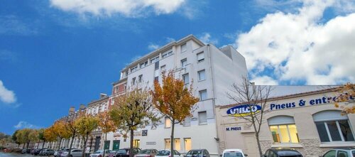 KOSY Appart'hôtel Le Champ De Mars Reims, Забронировать Отель Реймс Шампань, рядом с Colbert Square