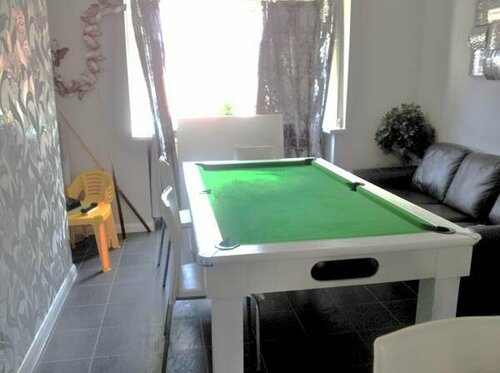 M and J Guest House, Rezervați Pensiune Pensiuni în Merseyside, Pensiune
