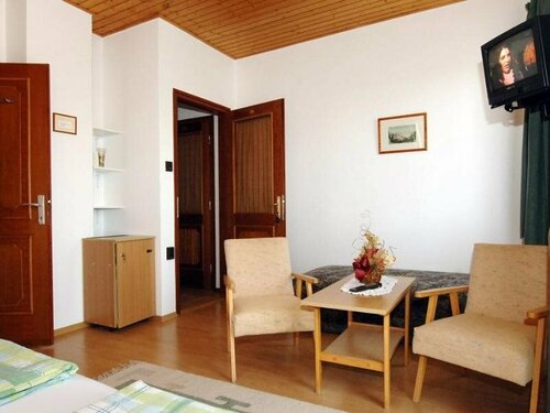 Zsuzsa Panzi, Reservar Hotel Balatonfüred Veszprem