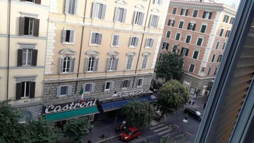 Ciao Roma, Rezervați Hotel Hoteluri în Lazio cu parcare, Parcare