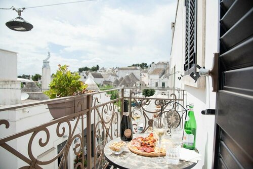 Perlage Suite Luxury B&B - Amazing view of Trulli, Забронировать Отель «постель и завтрак» Альберобелло Bari Province