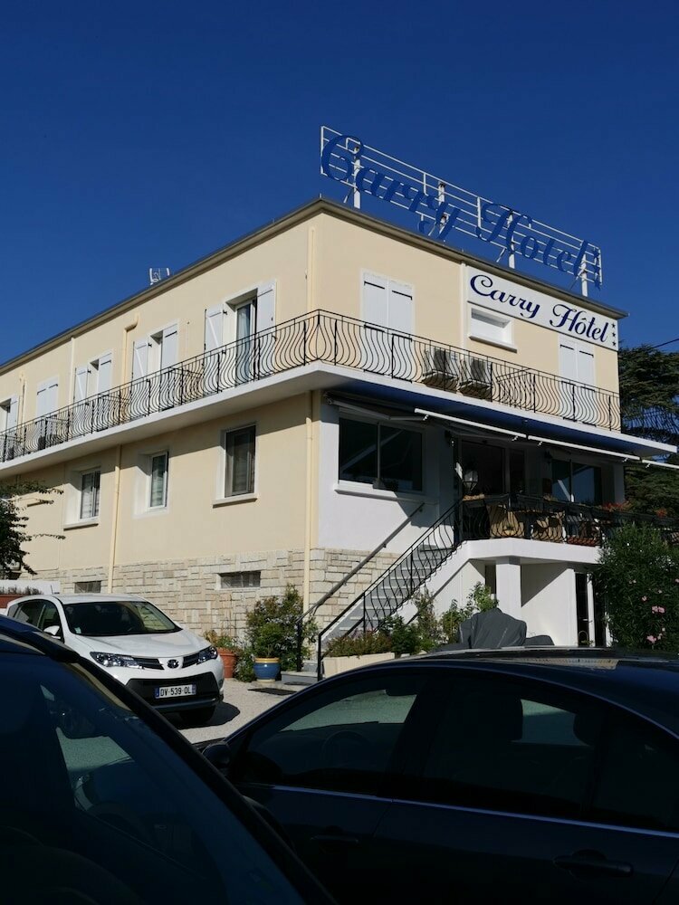 Le Carry Hôtel