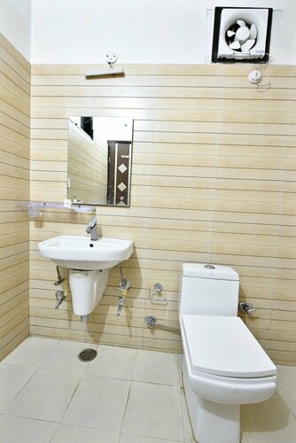 Shining Star Resort, Book Ferieresort Chamba Himachal Pradesh