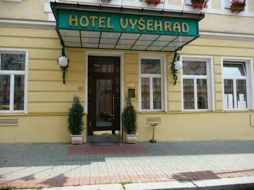 Vysehrad Hotel, Reservar Hotel Hotéis em Praga com pequeno-almoço, Café da manhã