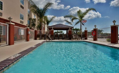 Candlewood Suites New Iberia, an IHG Hotel, Prenota Hotel  