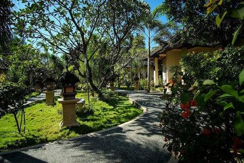 Villa Unggul, Забронировать Вилла Отели островов Гилей 3 звезды, 3*