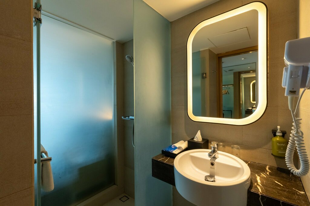 Holiday Inn Express Manila Newport World Resorts