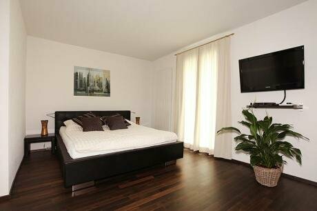 Swiss Star Apartments District 3