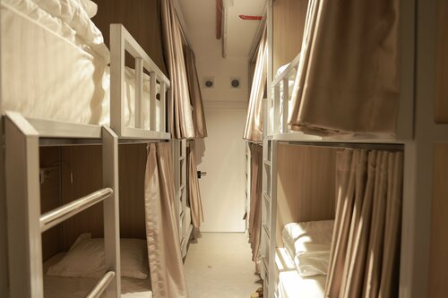 PREMIUM DOO Hostel, Забронировать Хостел Хостелы Ташкентской области, рядом с Узбекистон, Хостел