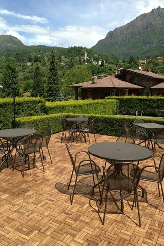 Hotel Merloni, Book Hotel 3-stjernede hoteller i Codogna, 3*
