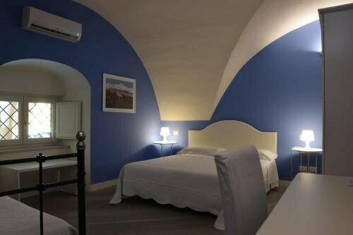Residenza Cavour, Забронировать Отель Отели Этны 3 звезды, 3*