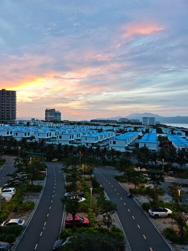 The Empyrean Cam Ranh Beach Resort Hotel, Book Ferieresort Hoteller i Khanh Hoa med pool, Swimmingpool