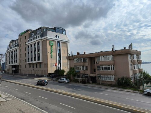 ‪Holiday Inn Istanbul