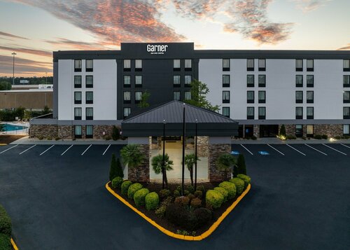 Garner Hotel Augusta West by IHG, Забронировать Отель Отели Огаста с бассейном, Бассейн