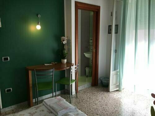 Piccolo Principe Salerno B&B, Buchen Sie Hotel Hotels in Salerno mit Parkplatz, Parkplätze