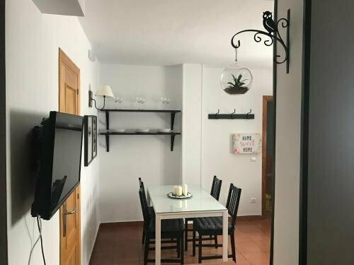 Hostal Sabana, Забронировать Отель Сан-Мартин-дель-Тесорильо Cadiz Province