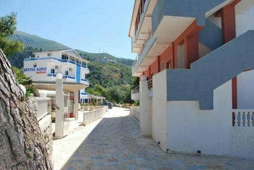 Sofo Hotel Dhermi, Забронировать Отель Отели Дерми с парковкой, Парковка