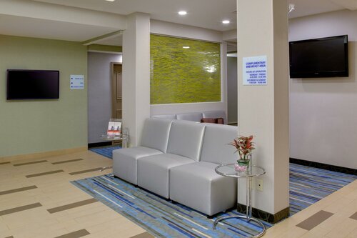 Holiday Inn Express Hotel & Suites Meadowlands Area, an IHG Hotel, Réserver Hôtel Carlstadt Meadowlands