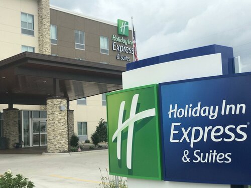 Holiday Inn Express & Suites Hannibal - Medical Center by IHG, Book Hotel Hoteller i Missouri med pool, Swimmingpool