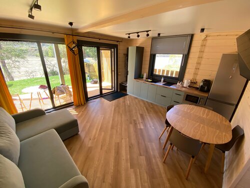 Aya Guest House