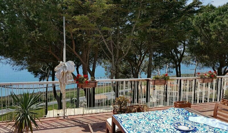 Villa Elvira Country House