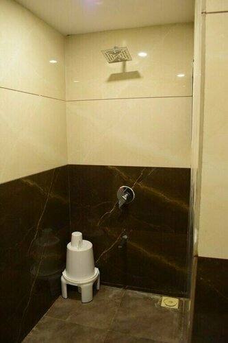 Hotel Lavish inn, Book Hotel Hoteller i Gujarat med parkering, Parkering