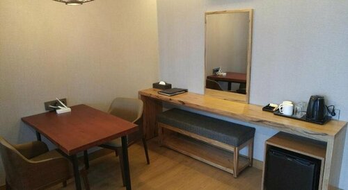 J Square Hotel, Rezervați Hotel Jinju Gyeongsangnam-do