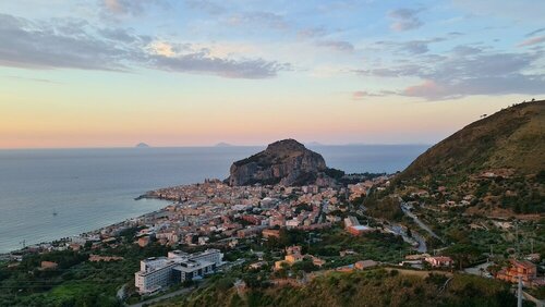 Skyview Cefalù, Забронировать Отель Чефалу Madonie Regional Natural Park