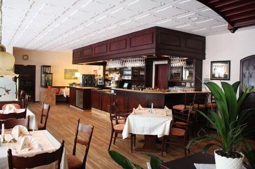 Hotel Herbstein, Забронировать Отель  