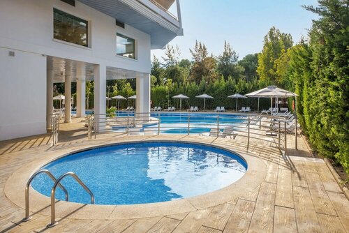Hotel Piramide Salou, Забронировать Отель Отели Салоу 3 звезды, рядом с Концертный зал городского театра, 3*