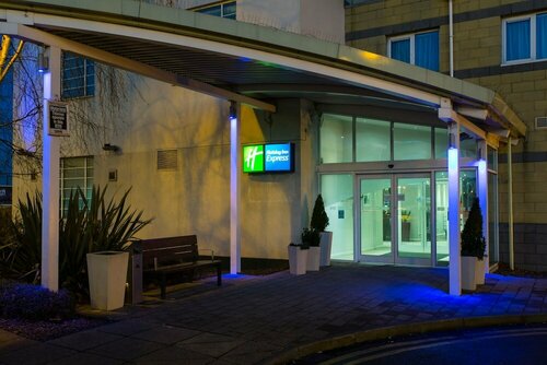 Holiday Inn Express London Chingford by IHG, Забронировать Отель Отели Большого Лондона 3 звезды, 3*