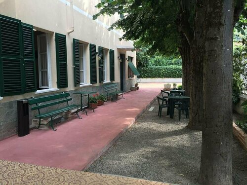 Albergo Belvedere, Reserva ahora Hotel Hoteles en Monferrato con aparcamiento, Aparcamiento