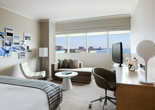 Hyatt Regency Long Beach, Забронировать Отель Лонг-Бич Большой Лос-Анджелес