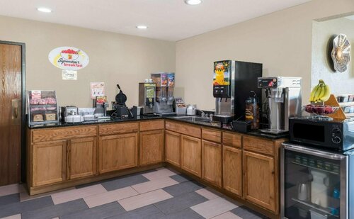 Super 8 by Wyndham Okawville, Book Mini-hotel Mini-hoteller i Illinois, Mini-hotel
