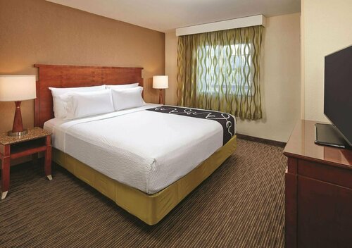 La Quinta Inn & Suites San Diego Seaworld/zoo Area