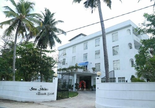 Sea Shine Beach Hotel, Забронировать Отель Отели Западной провинции с парковкой, Парковка