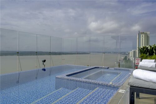 DoubleTree by Hilton Guayaquil, Забронировать Отель Отели Гуаякиль с бассейном, рядом с Santa Ana Hill, Бассейн