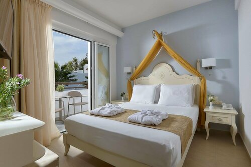 Отель Alexander Beach Hotel & Village Resort, Забронировать Курортный отель Малия Центральный Крит, рядом с Пляж Икарос и Кернос