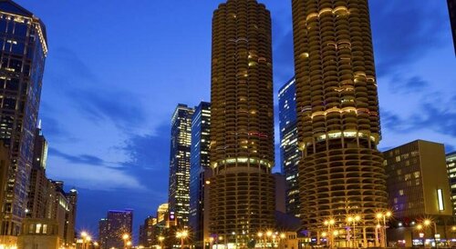 Hyatt Place Chicago River North, Забронировать Отель Ривер-Норт Чикаго, рядом с Музей современного искусства Чикаго