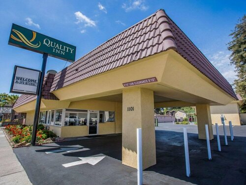 Quality Inn Santa Cruz Downtown Area, Забронировать Отель Санта-Круз Santa Cruz and Vicinity