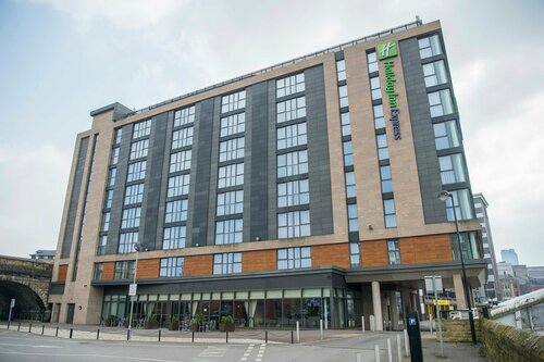 Holiday Inn Express Sheffield City Centre by IHG, Забронировать Отель СПА-отели Шефилд, SPA-услуги