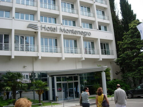 Hotel Montenegro, Foglalás Üdülőközpont Budva szállodák reggelivel, Reggeli