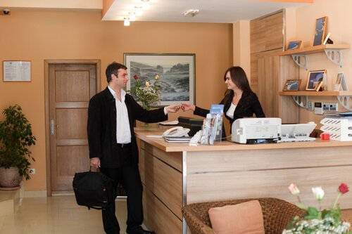 WGrand Hotel, Book Hotel Petrovac 