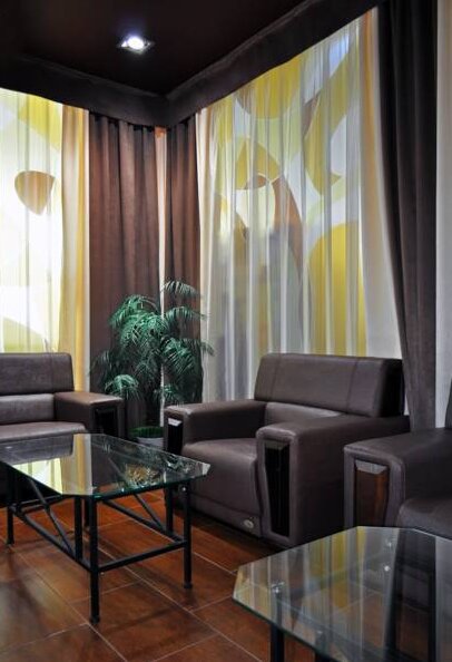 Azamat Hotel