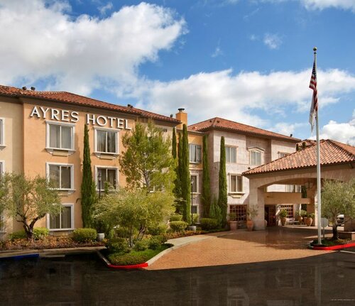 Ayres Hotel Fountain Valley - Huntington Beach, Забронировать Отель Хантингтон-Бич Beach Cities Orange County