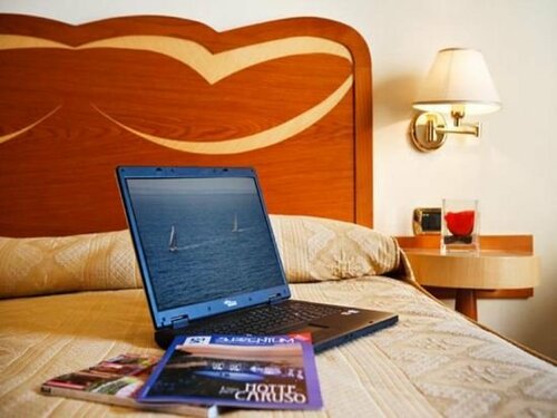 Hotel Albatros, Забронировать Отель Отели Пьяно-ди-Сорренто 4 звезды, рядом с Железнодорожный вокзал Пьяно-ди-Сорренто компании Circumvesuviana, 4*