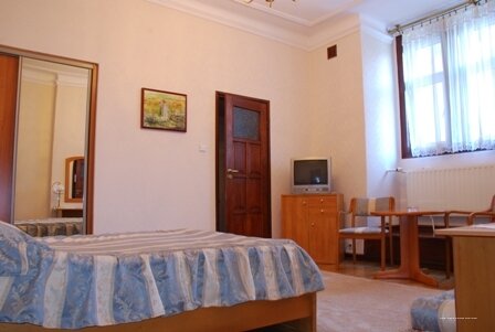 Hotel Daria Dworek Myśliwski, Book Hotel Hotels in Lodz with Breakfast, Breakfasts